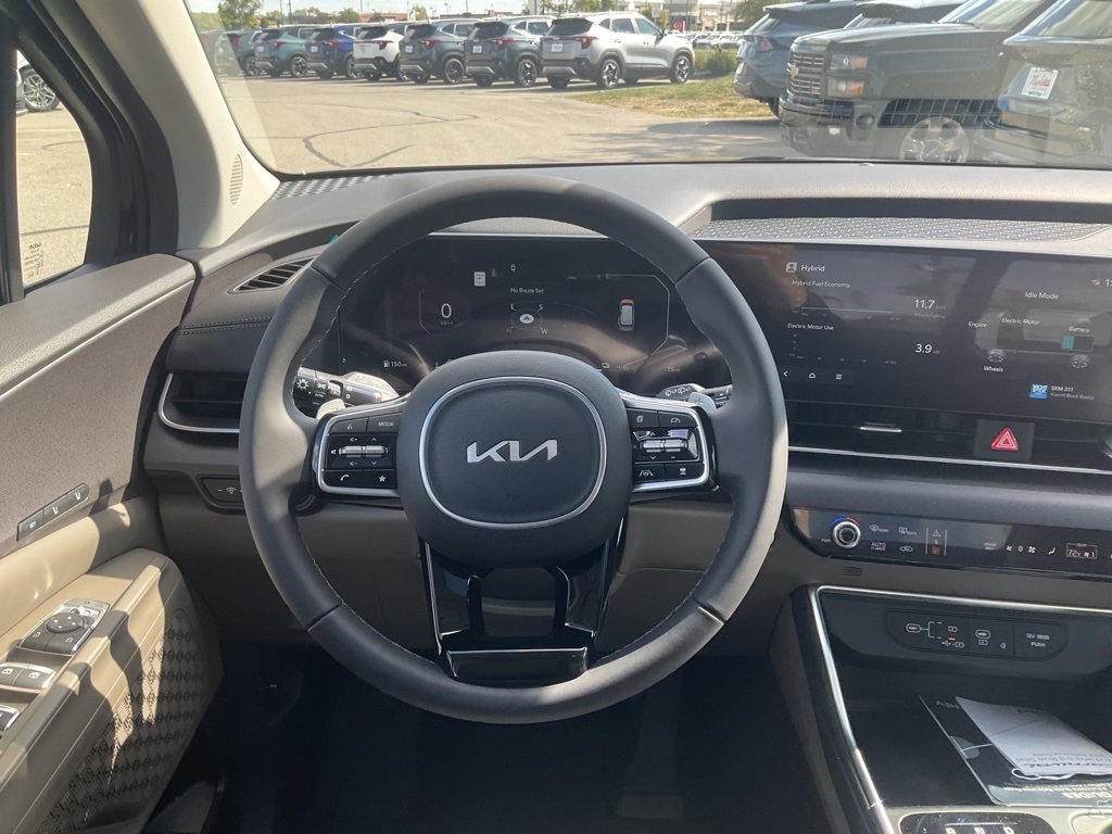 New 2026 Kia Carnival SX image 16