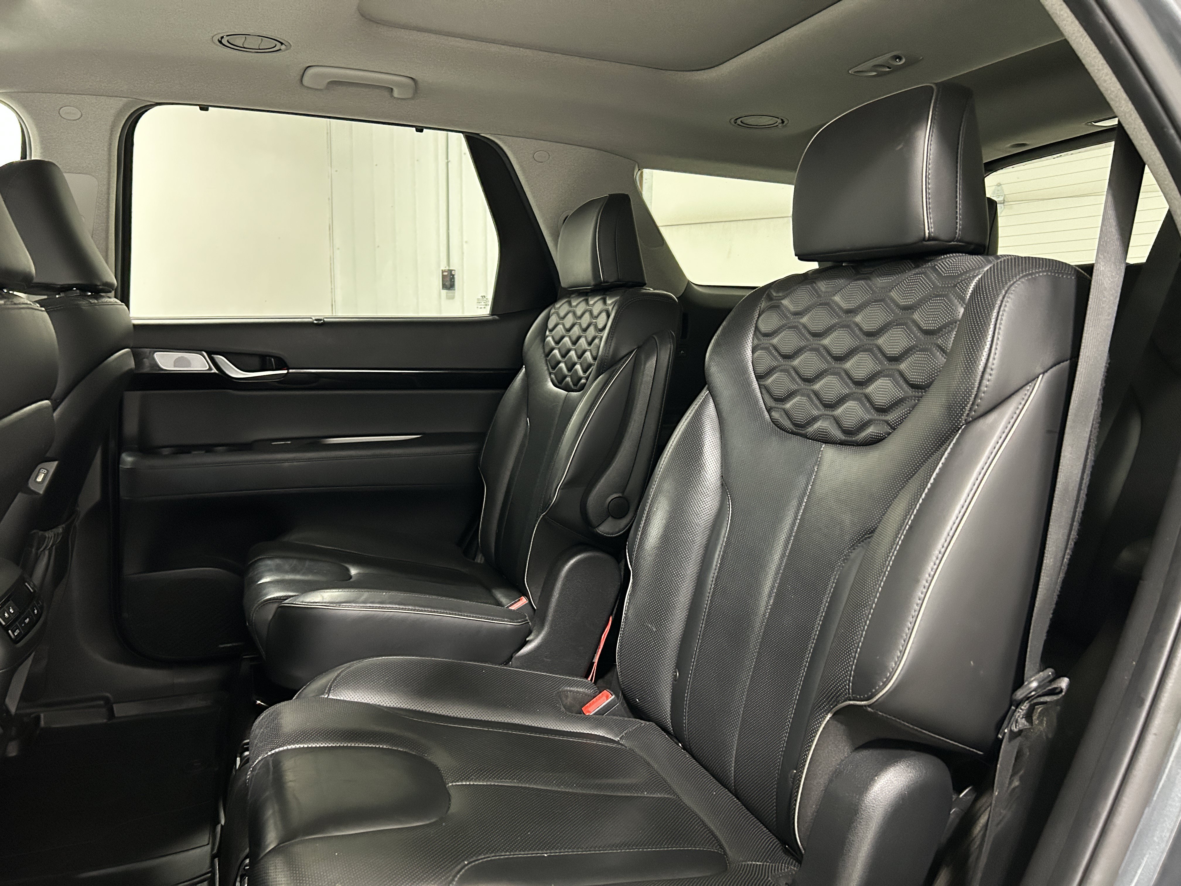 Used 2021 Hyundai Palisade Limited AWD/4WD image 30