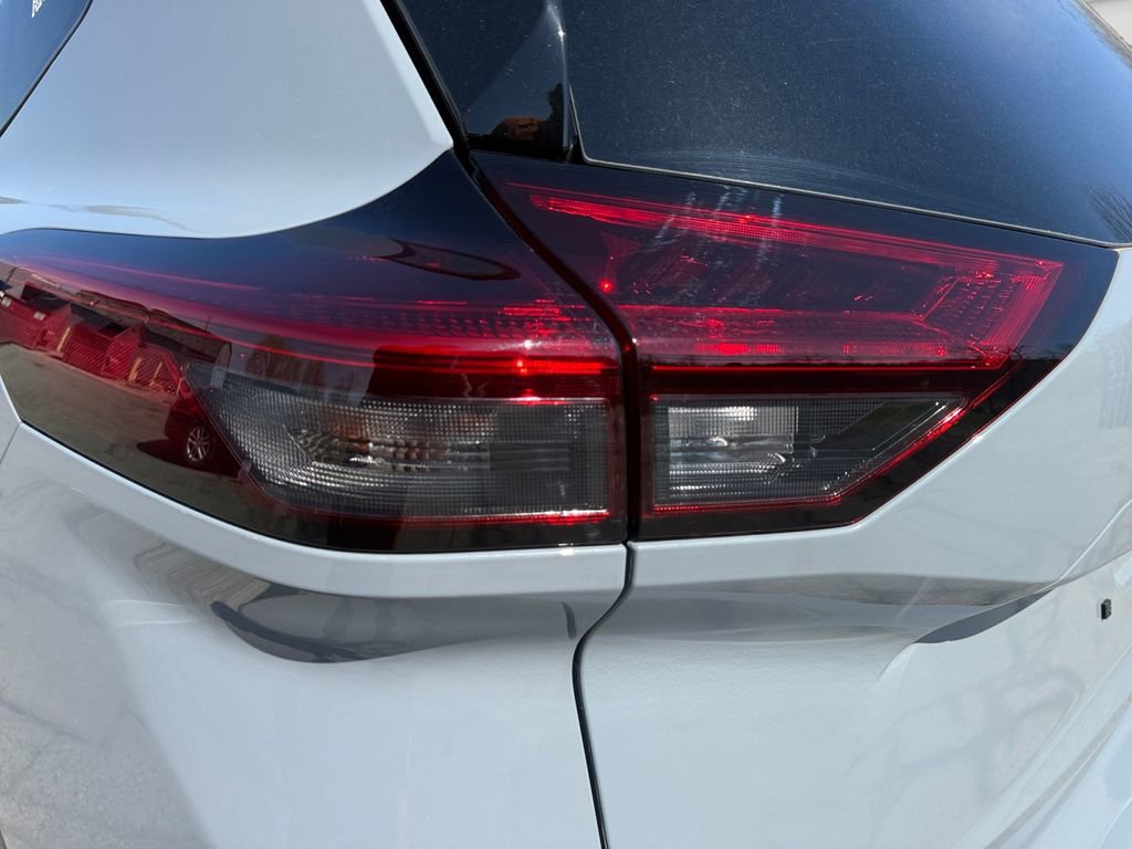 New 2026 Nissan Rogue SV image 21