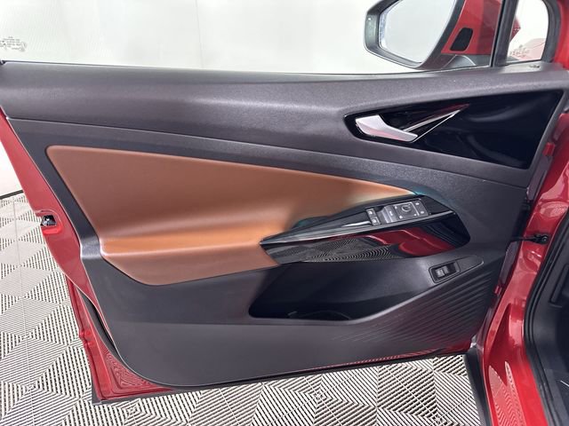 Used 2021 Volkswagen ID.4 Pro S w/ Gradient Package AWD/4WD image 23