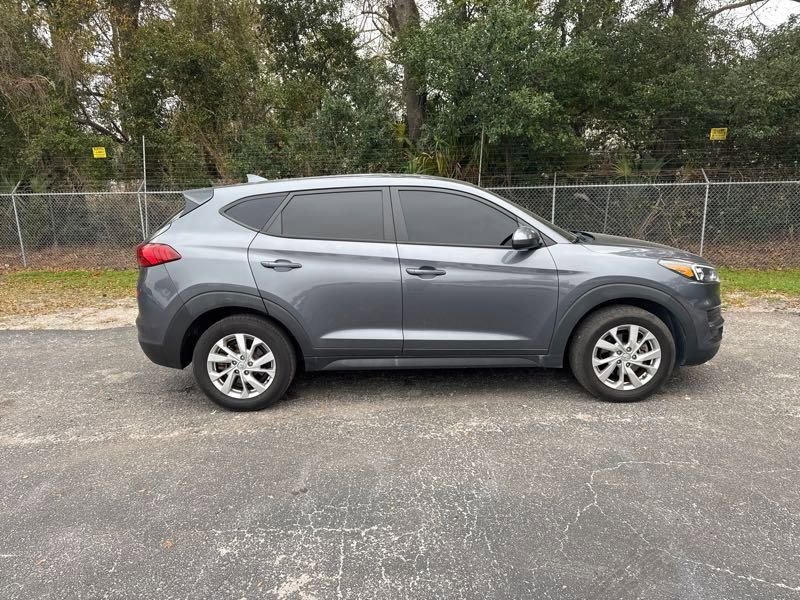 Used 2021 Hyundai Tucson SE FWD image 11