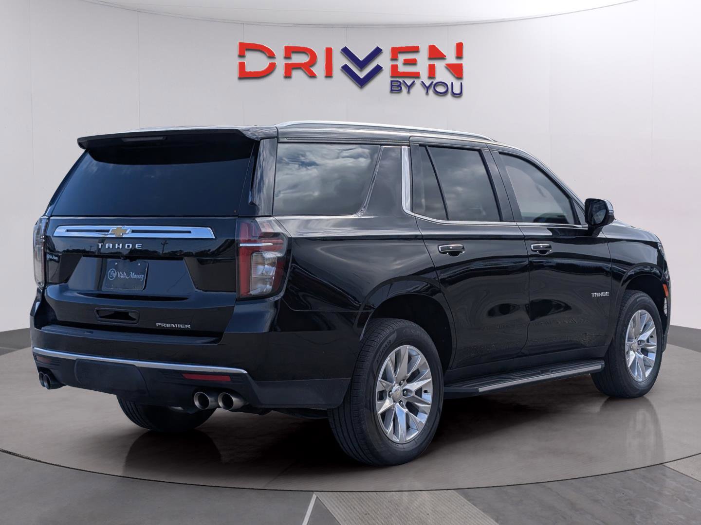 Used 2024 Chevrolet Tahoe Premier image 5