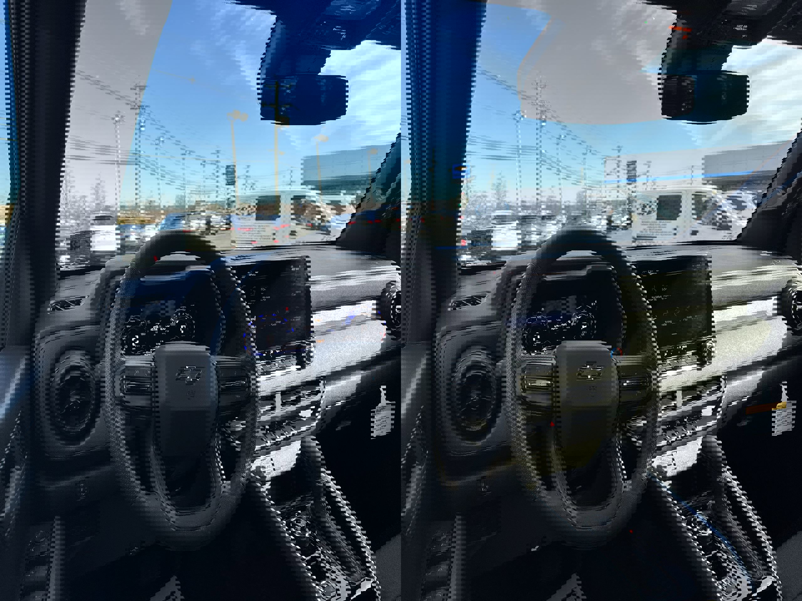 Used 2025 Chevrolet Colorado Trail Boss image 10