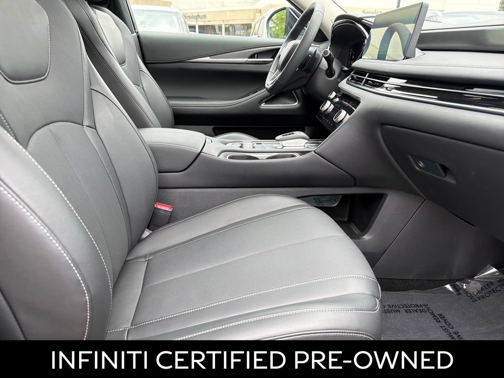 Certified 2026 INFINITI QX60 Luxe w/ Family Package FWD image 42