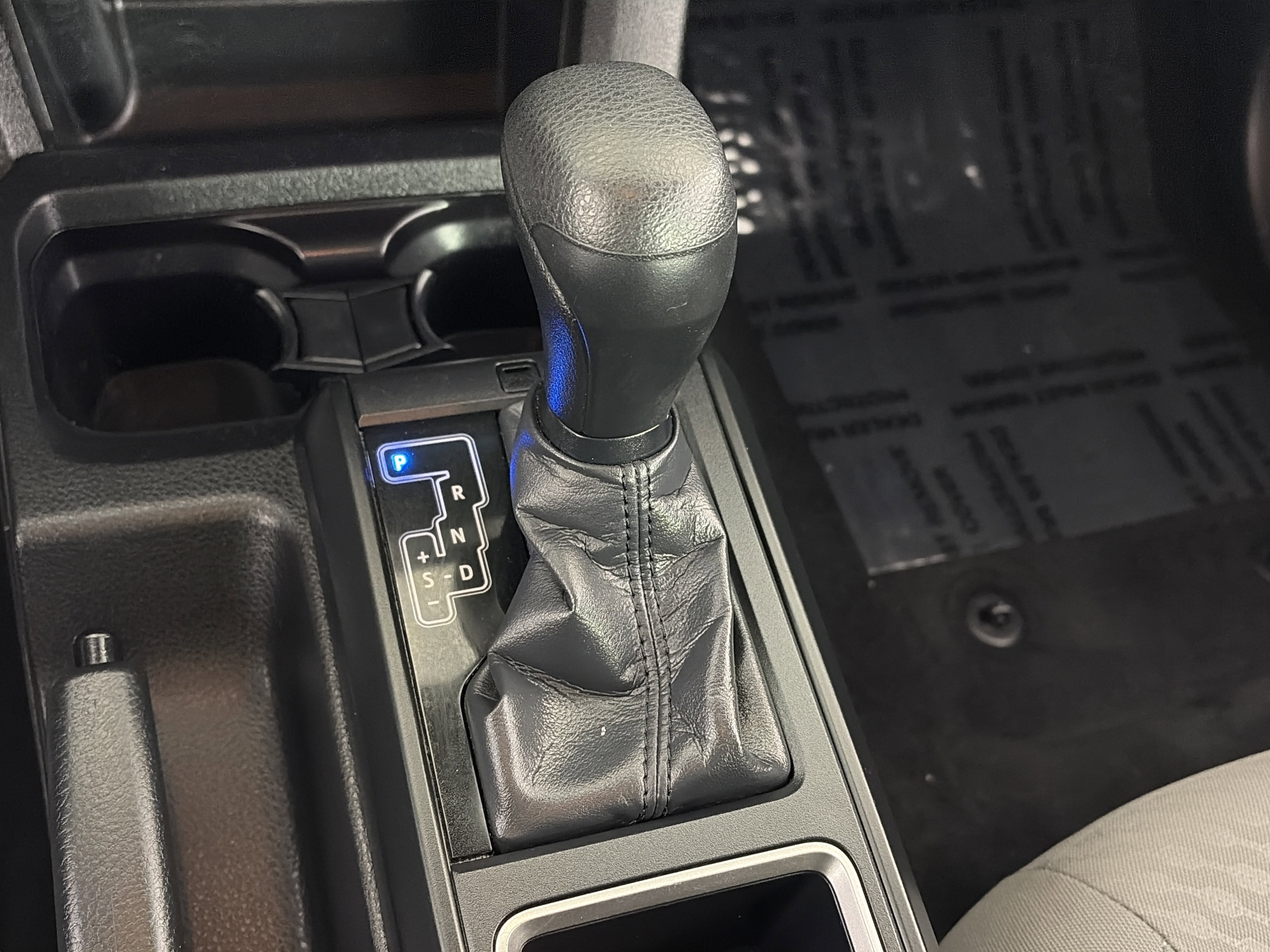 Used 2023 Toyota Tacoma SR AWD/4WD image 24
