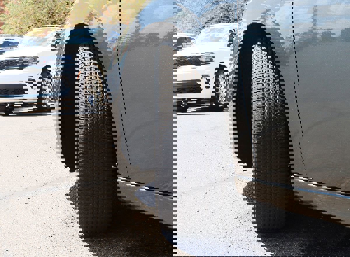 Used 2024 Hyundai Elantra SE image 6