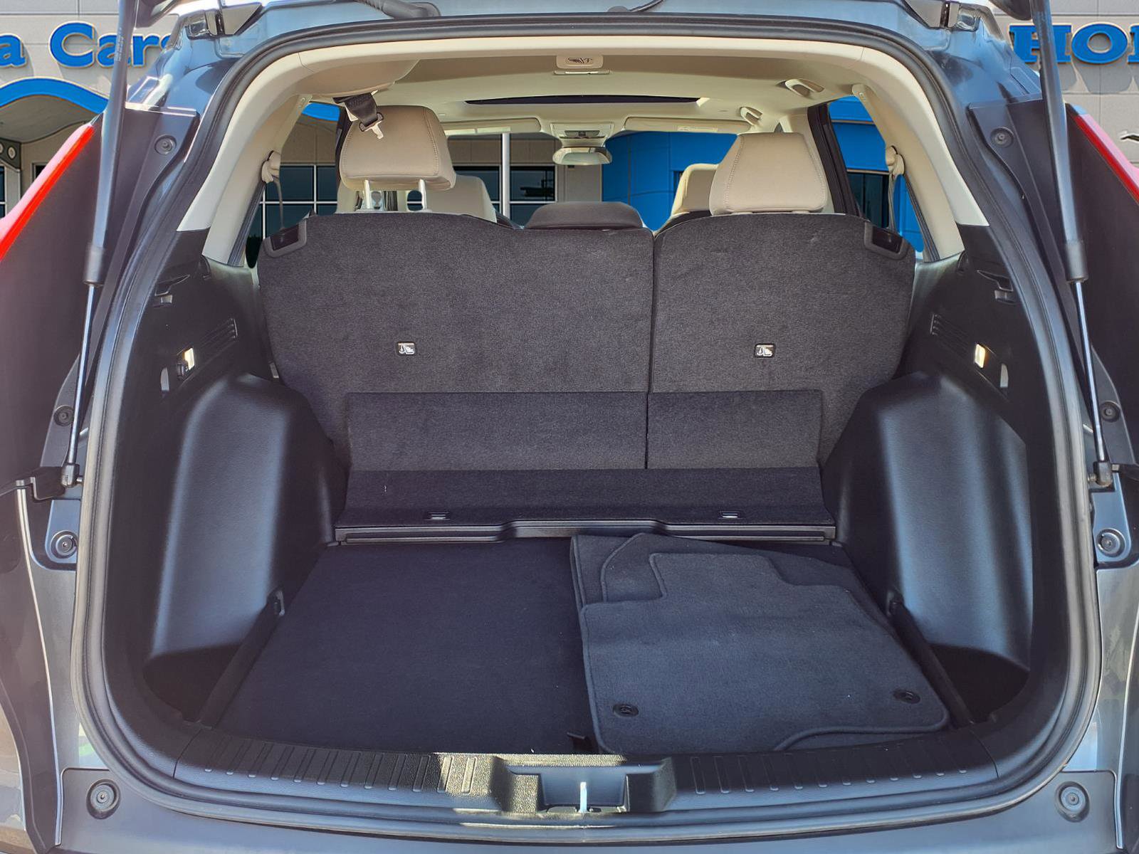 Used 2024 Honda CR-V EX image 6