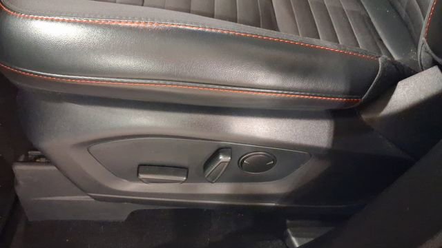 Used 2025 Ford Explorer ST-Line AWD/4WD image 26
