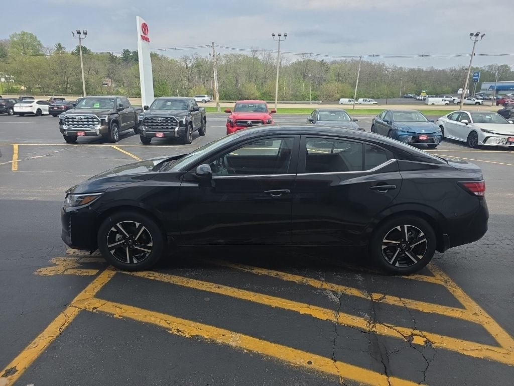 Certified 2025 Nissan Sentra SV w/ Trunk Package image 7