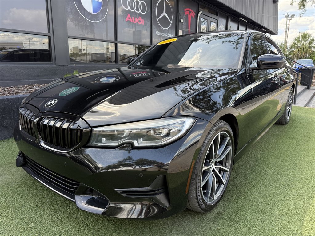 Used 2021 BMW 330i Sedan w/ Convenience Package RWD image 1