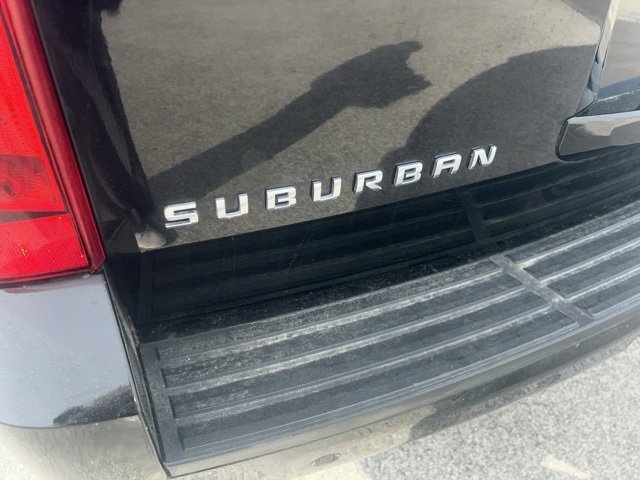 Used 2011 Chevrolet Suburban LT w/ Luxury Package image 42