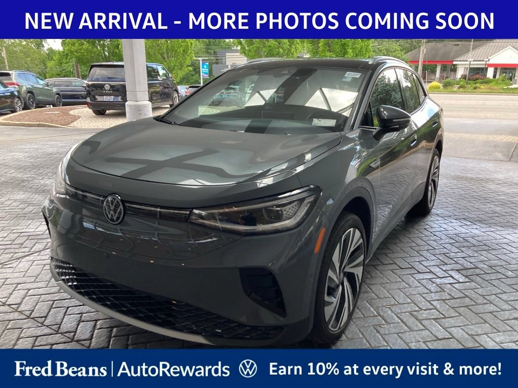 Used 2025 Volkswagen ID.4 Pro S Plus AWD/4WD image 3