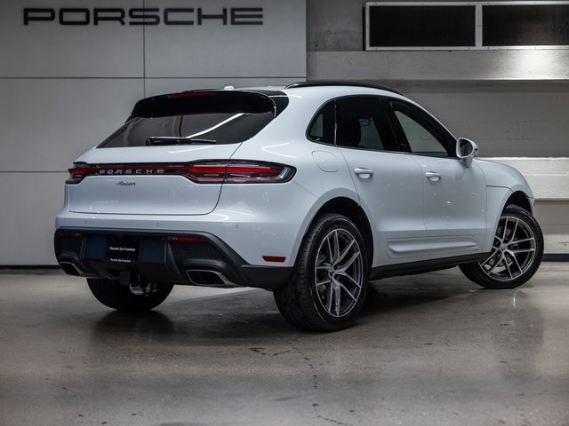 New 2026 Porsche Macan image 25