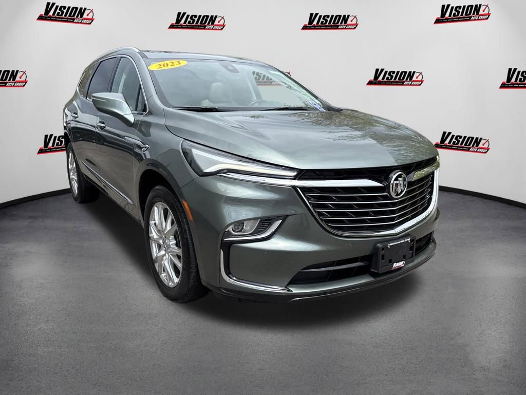 Used 2023 Buick Enclave Essence w/ Experience Buick Package AWD/4WD image 3