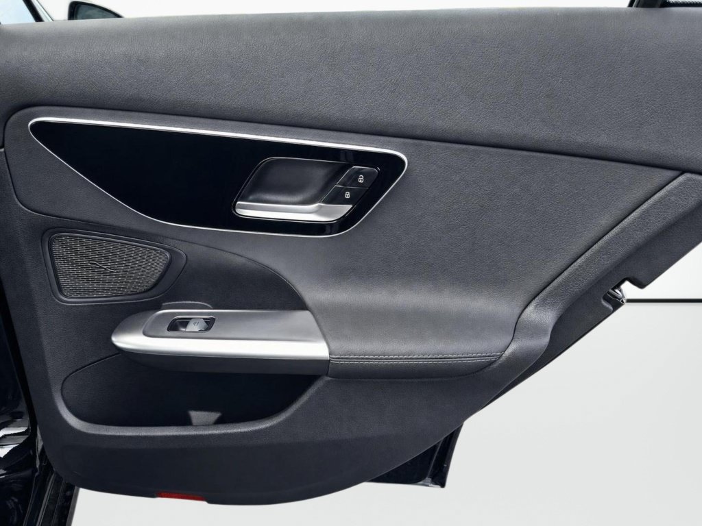 New 2026 Mercedes-Benz C 300 4MATIC Sedan image 23