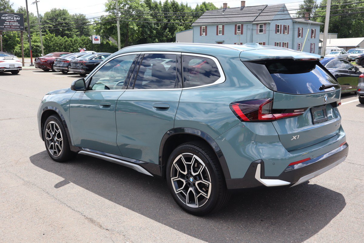 Used 2026 BMW X1 xDrive28i AWD/4WD image 7