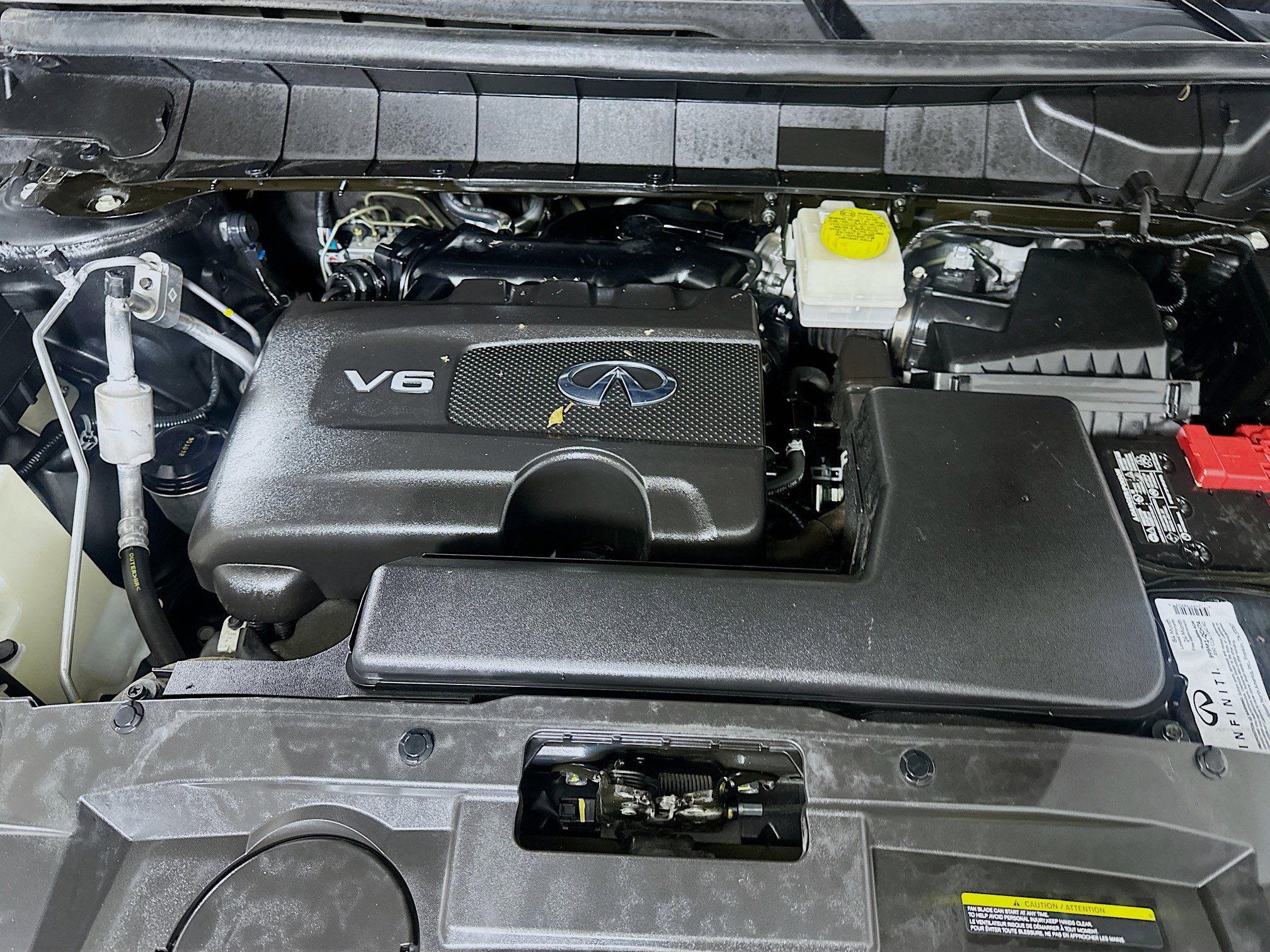 Used 2023 INFINITI QX60 Luxe w/ Cargo Package FWD image 36