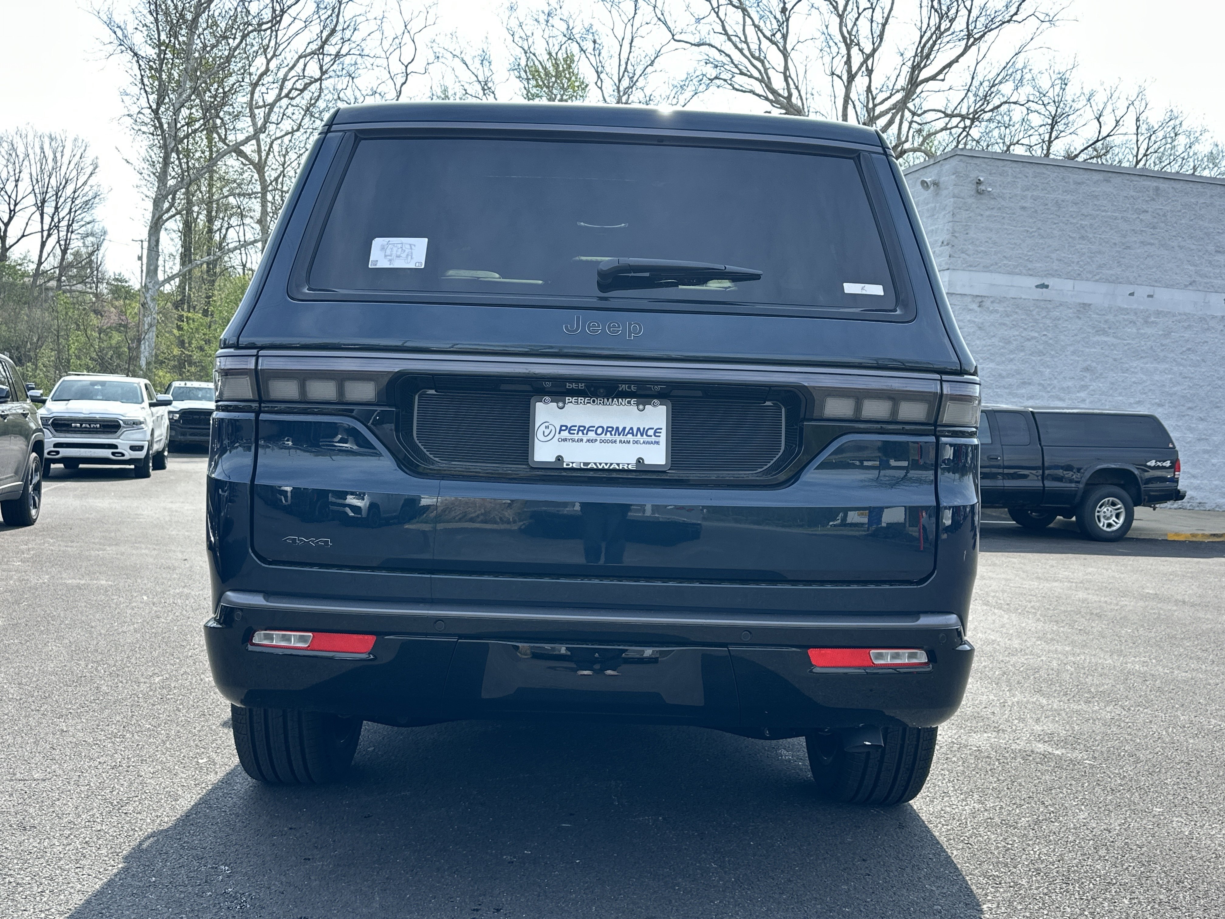 New 2026 Jeep Grand Wagoneer Limited AWD/4WD image 15