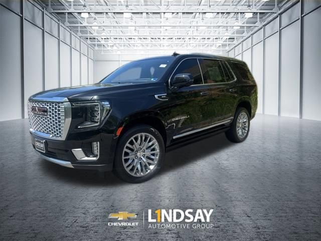 Used 2024 GMC Yukon Denali AWD/4WD image 3