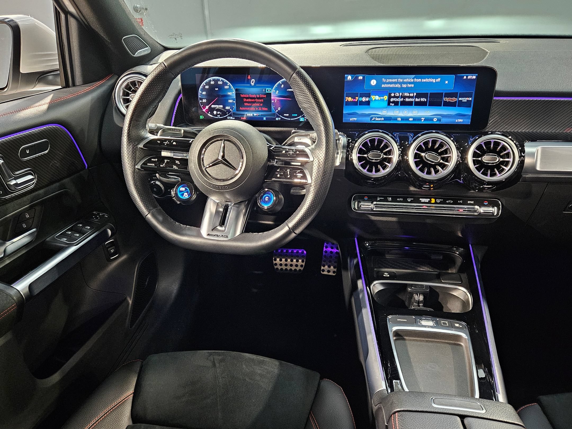 Used 2025 Mercedes-Benz GLB 35 AMG 4MATIC image 9