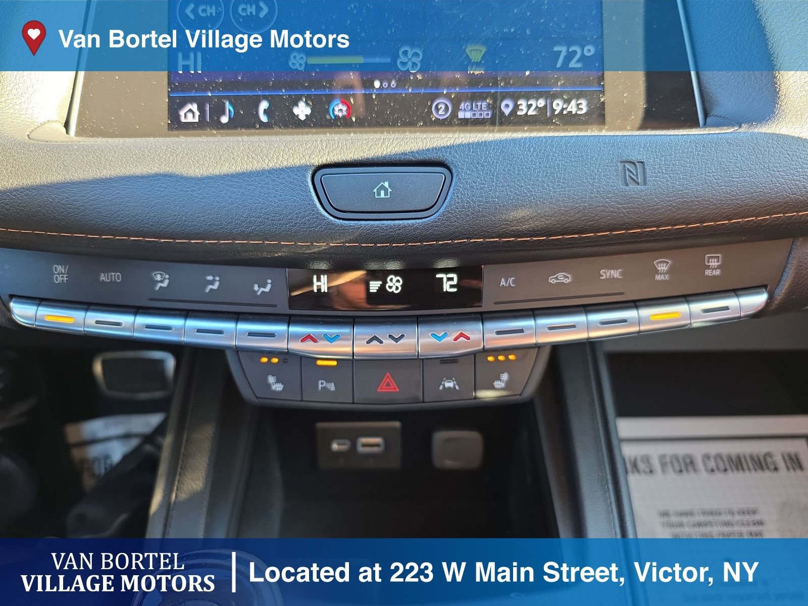 Used 2020 Cadillac XT4 Sport w/ Cold Weather Package image 21