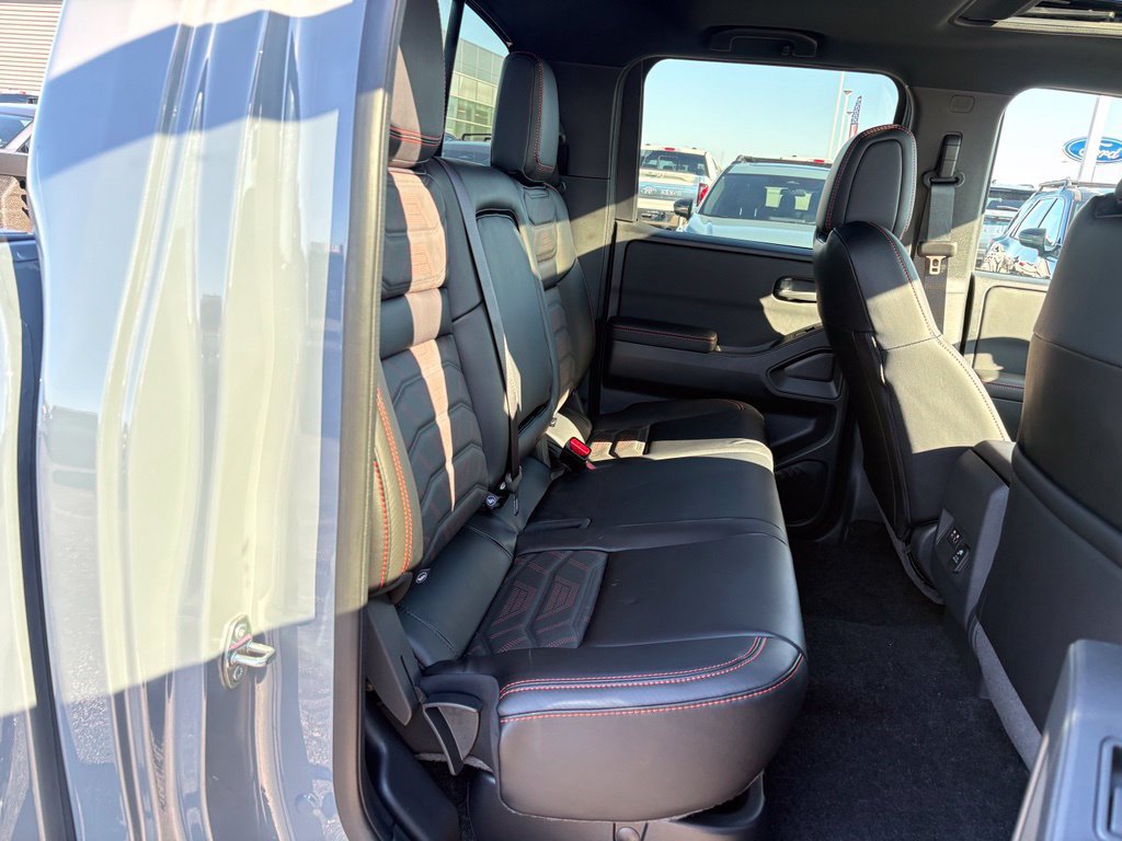 New 2027 Nissan Frontier PRO-4X AWD/4WD image 15