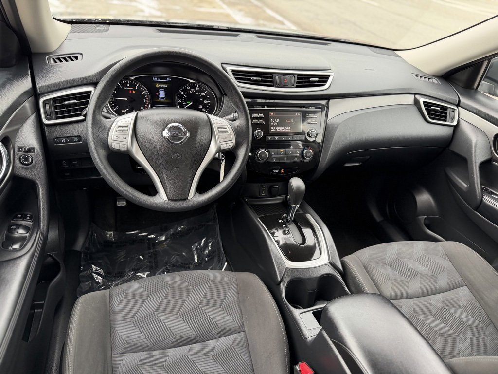 Used 2015 Nissan Rogue S image 12