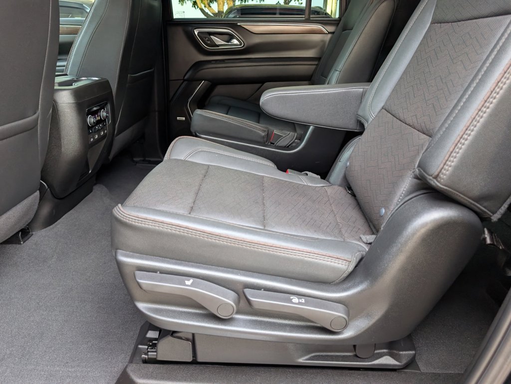 Certified 2024 Chevrolet Suburban High Country w/ Max Trailering Package AWD/4WD image 22