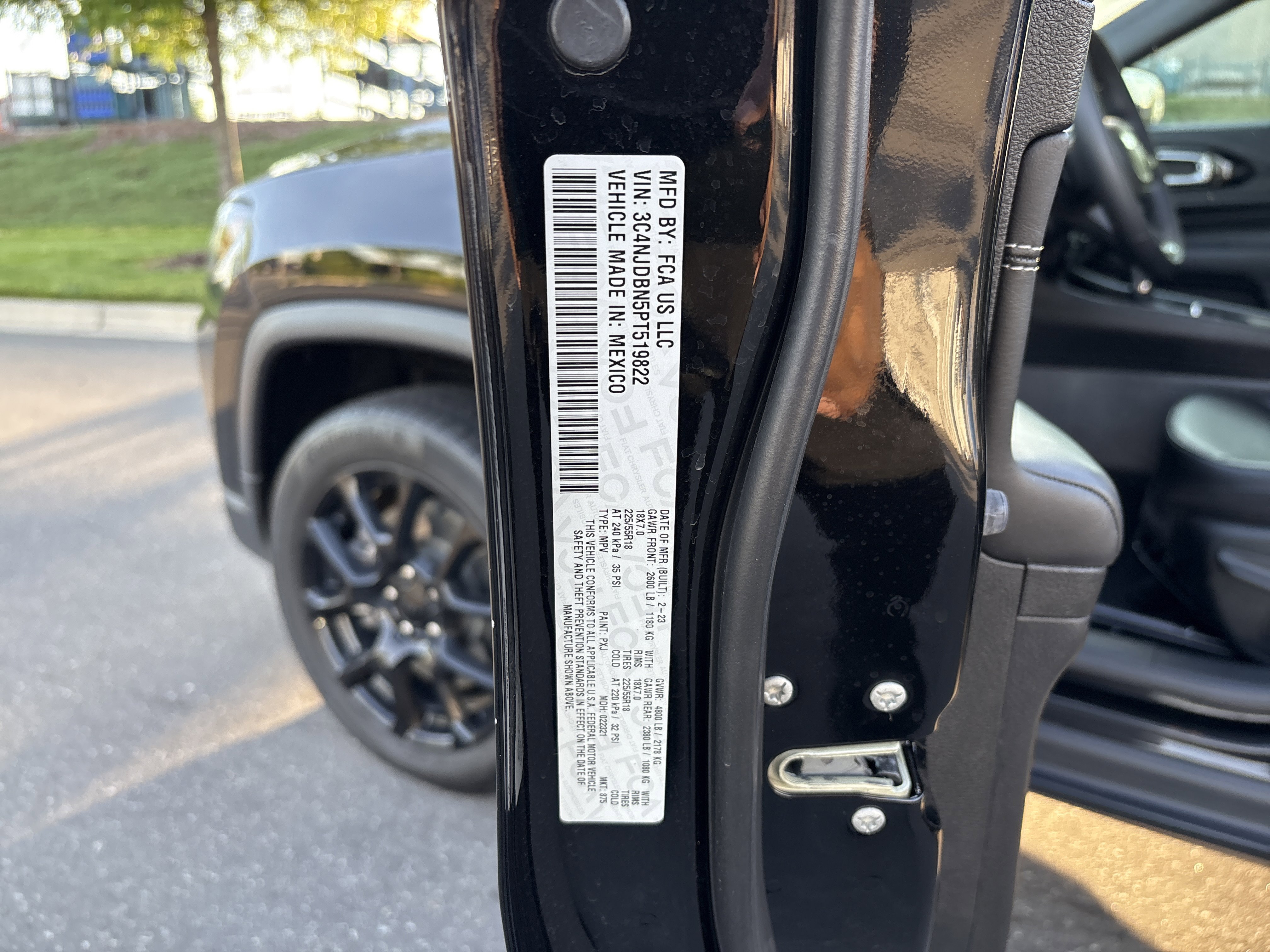 Used 2023 Jeep Compass Altitude AWD/4WD image 34