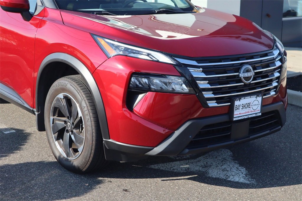 Certified 2024 Nissan Rogue SV w/ SV Premium Package image 5