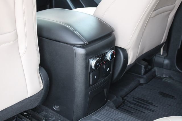 Used 2023 Ford Explorer Limited w/ Limited Technology Package image 22