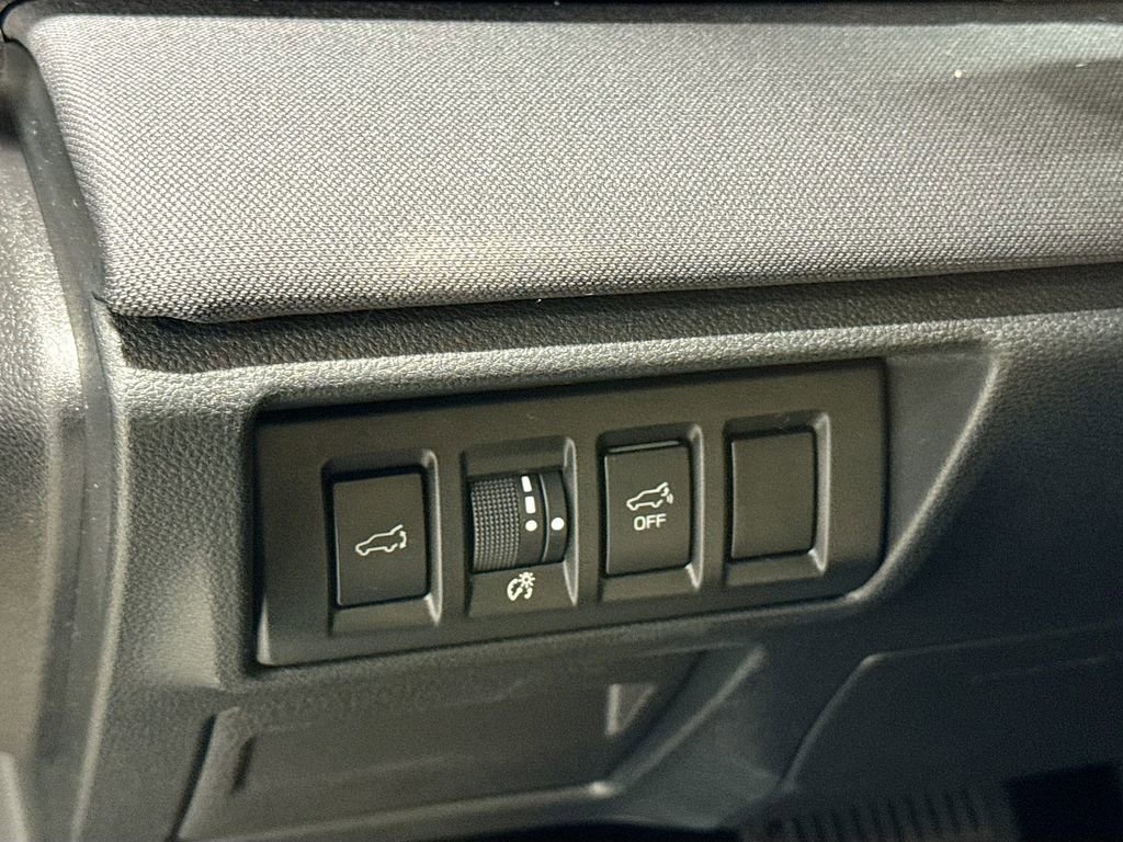 Used 2024 Subaru Outback Premium image 28