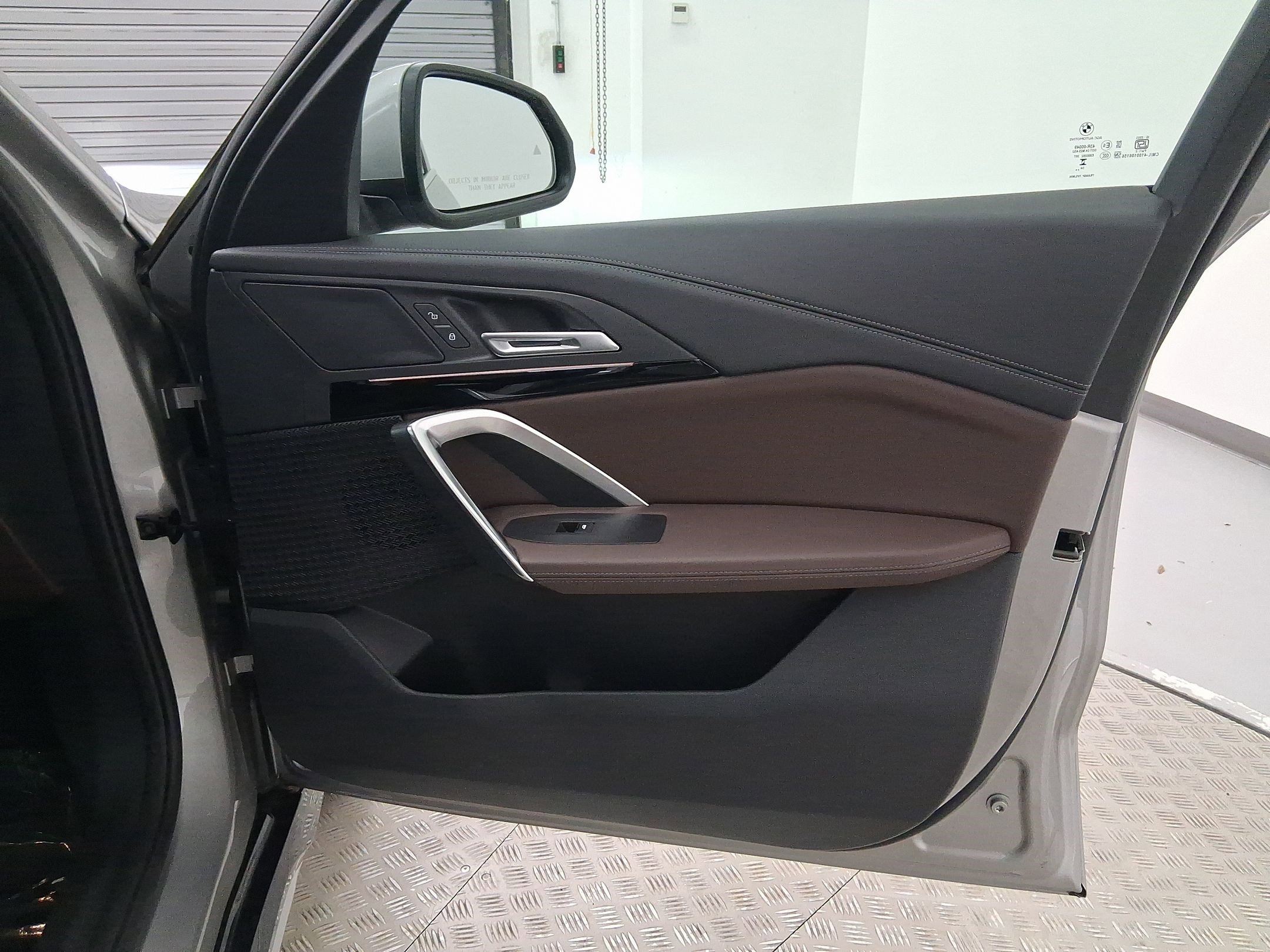 Used 2025 BMW X1 xDrive28i image 32