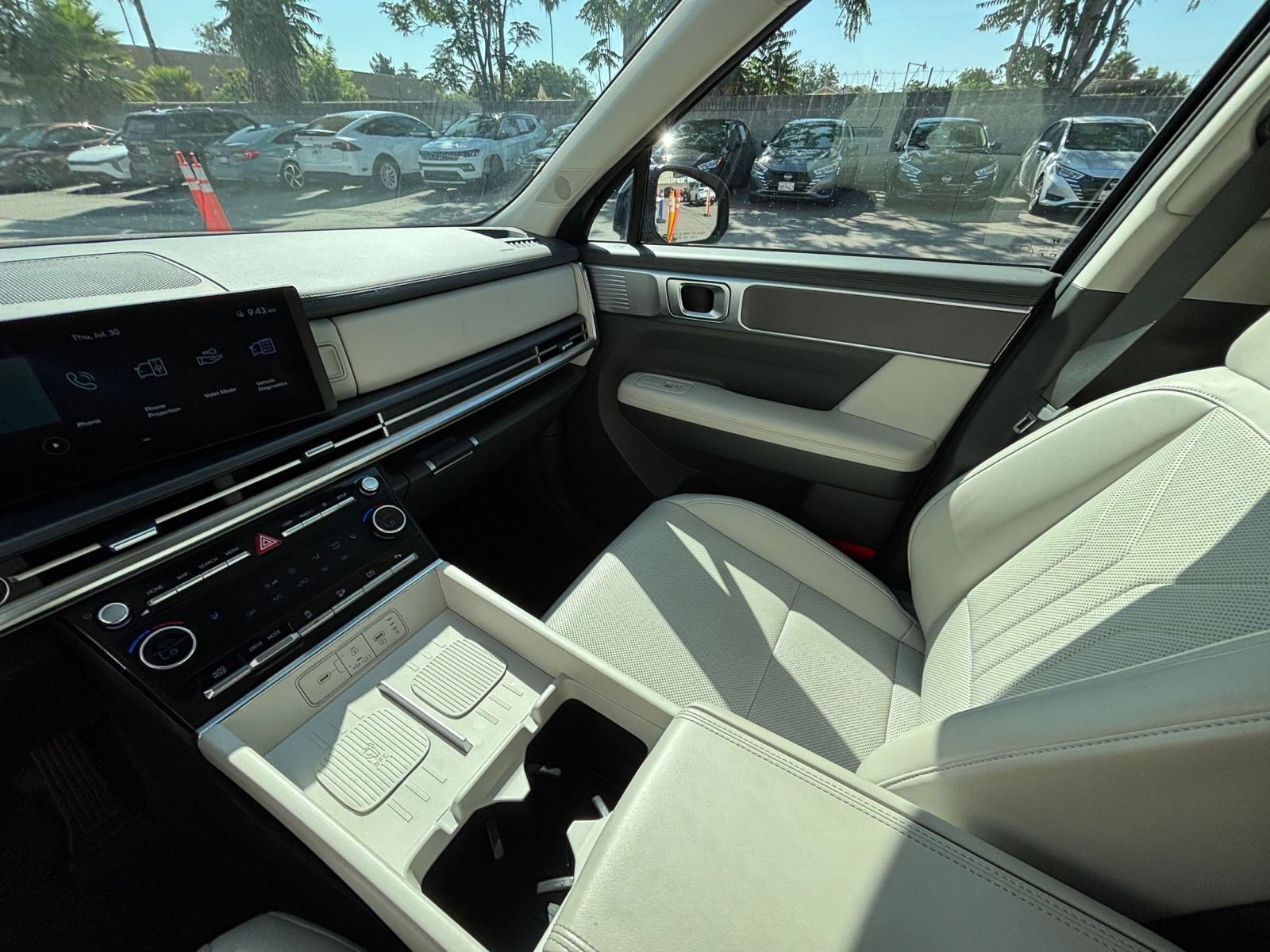 Used 2025 Hyundai Santa Fe SEL FWD image 36