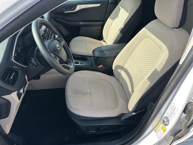 Used 2022 Ford Escape SE image 10
