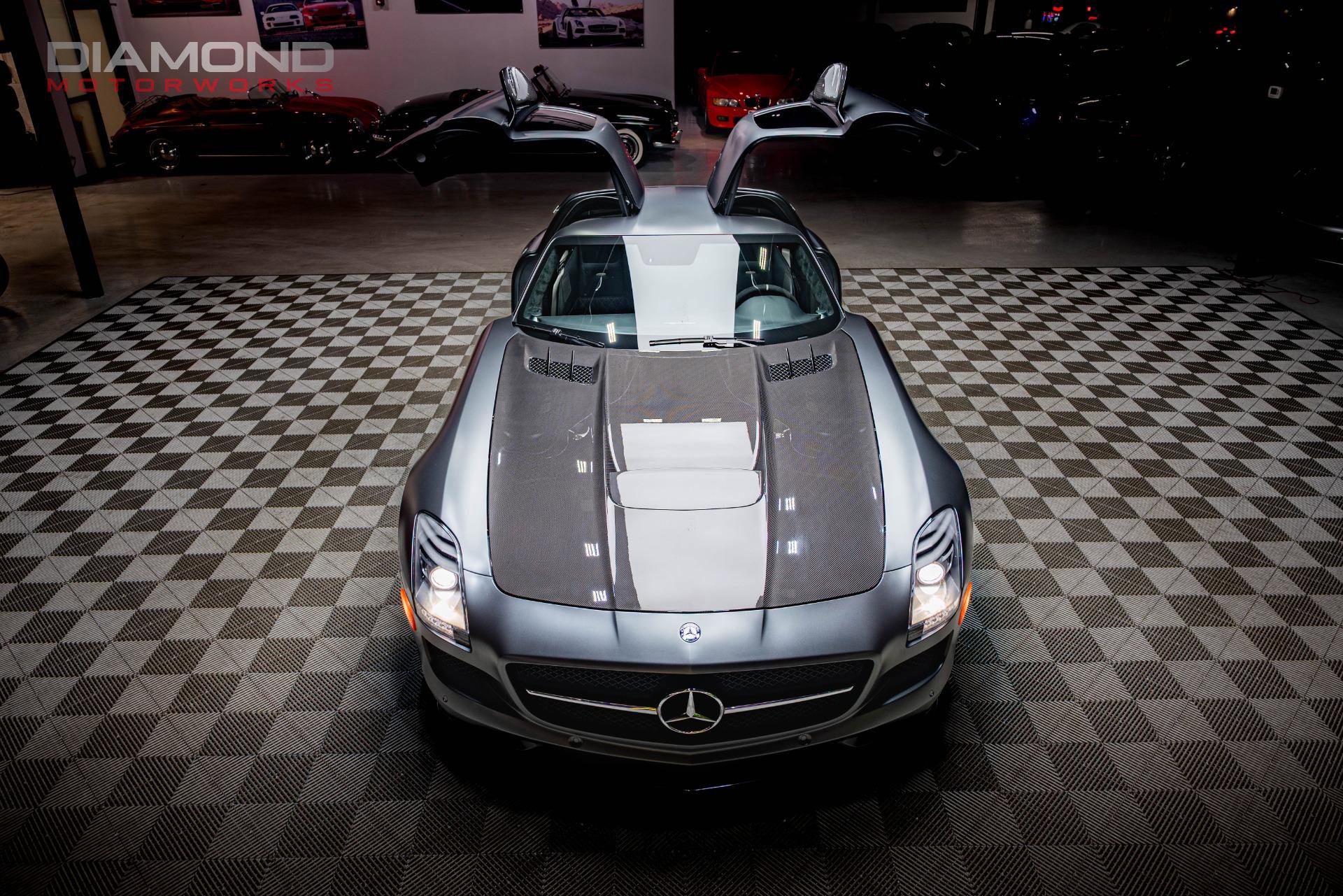 Used 2015 Mercedes-Benz SLS AMG GT Final Edition image 98