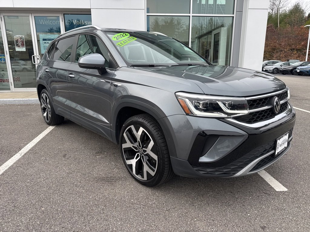 Used 2022 Volkswagen Taos SEL w/ Panoramic Sunroof Package image 15