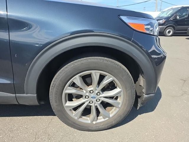 Used 2022 Ford Explorer XLT w/ Equipment Group 202A AWD/4WD image 10
