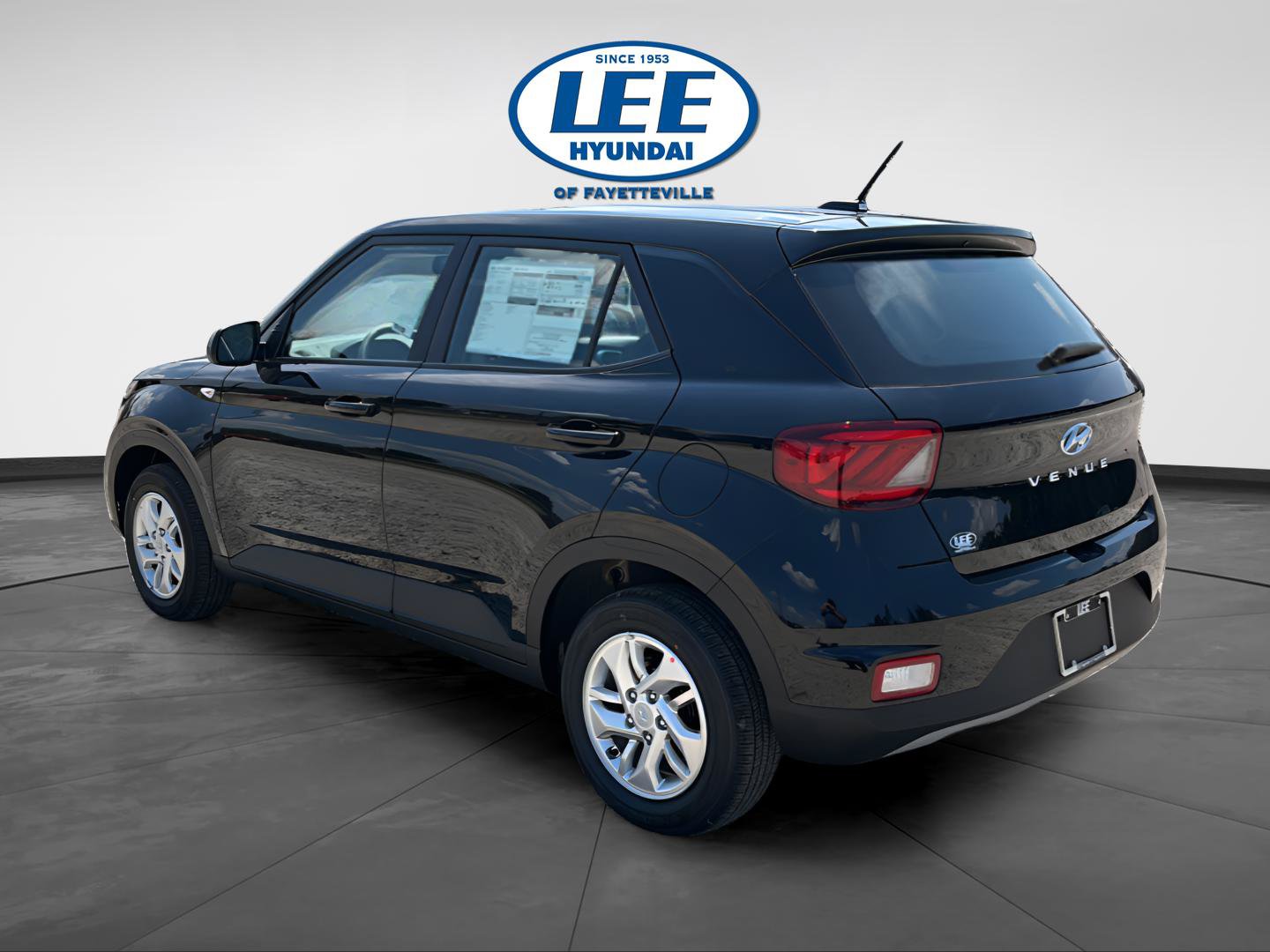 New 2026 Hyundai Venue SE FWD image 5