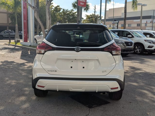 Certified 2024 Nissan Kicks SR w/ SR Premium Package image 7