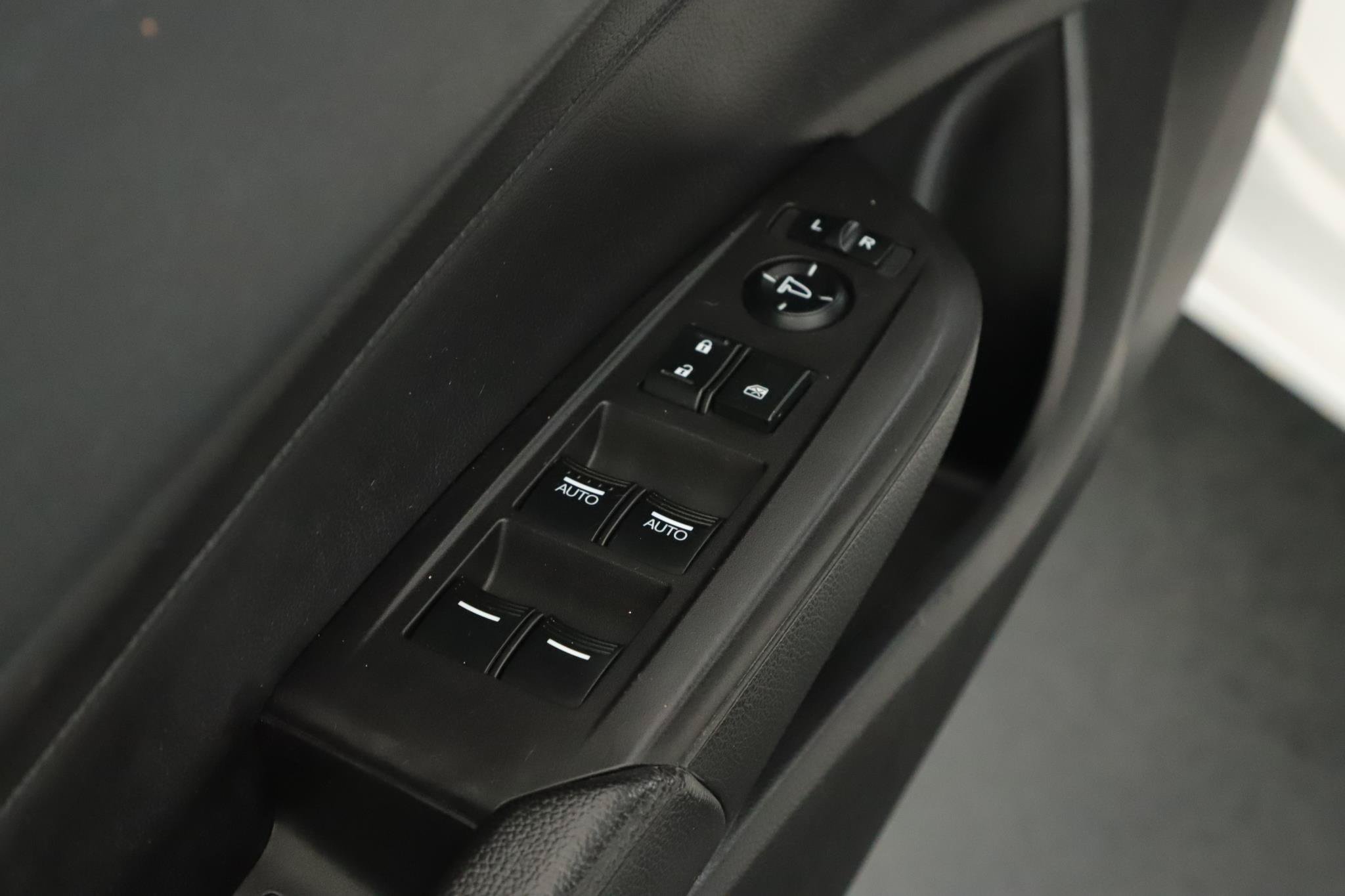 Used 2019 Acura ILX FWD image 6