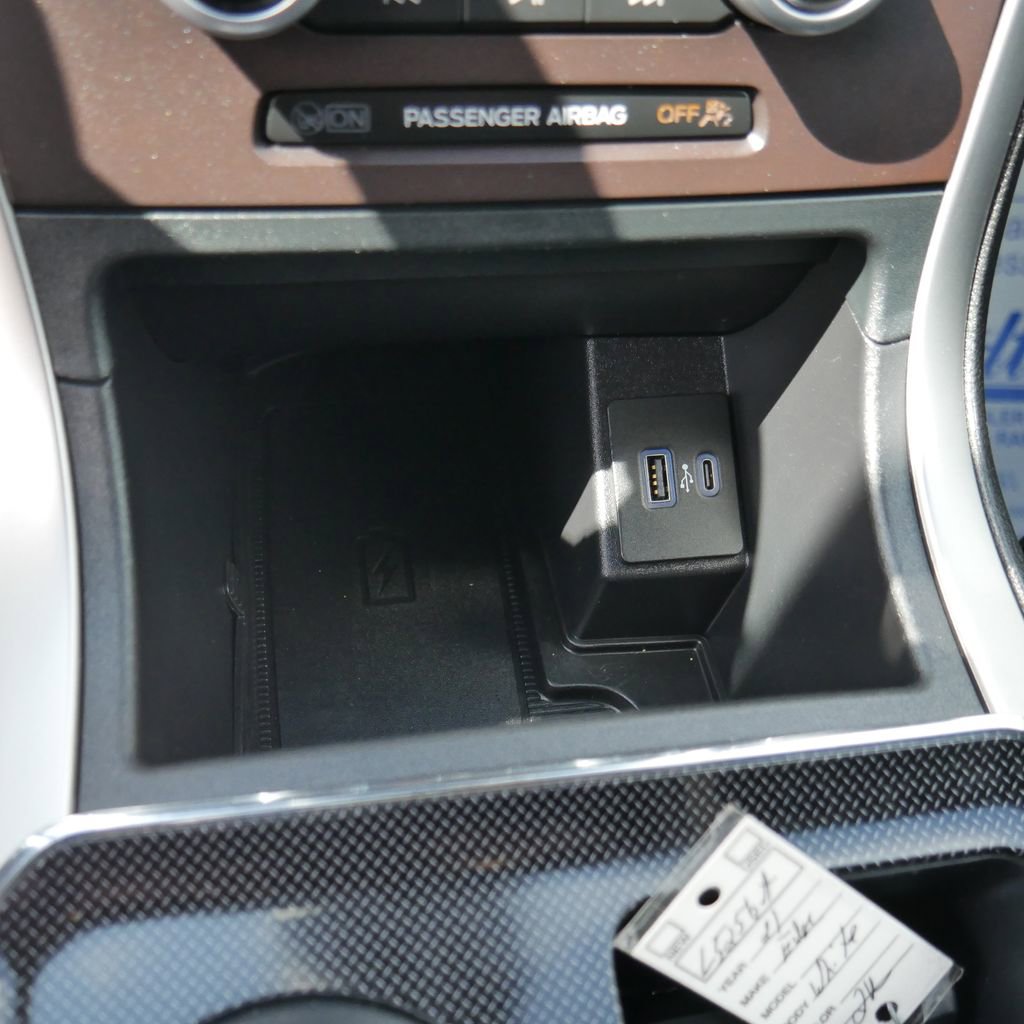 Used 2021 Ford Edge ST-Line w/ Class II Trailer Tow Package AWD/4WD image 30