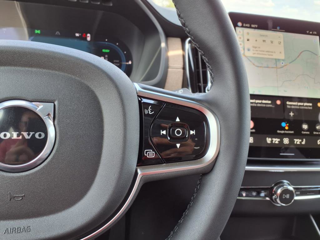 New 2025 Volvo XC90 T8 Core w/ Protection Package Premier image 15