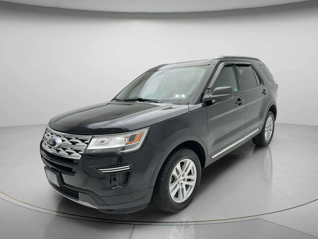 Used 2019 Ford Explorer XLT w/ Class III Trailer Tow Package AWD/4WD image 3