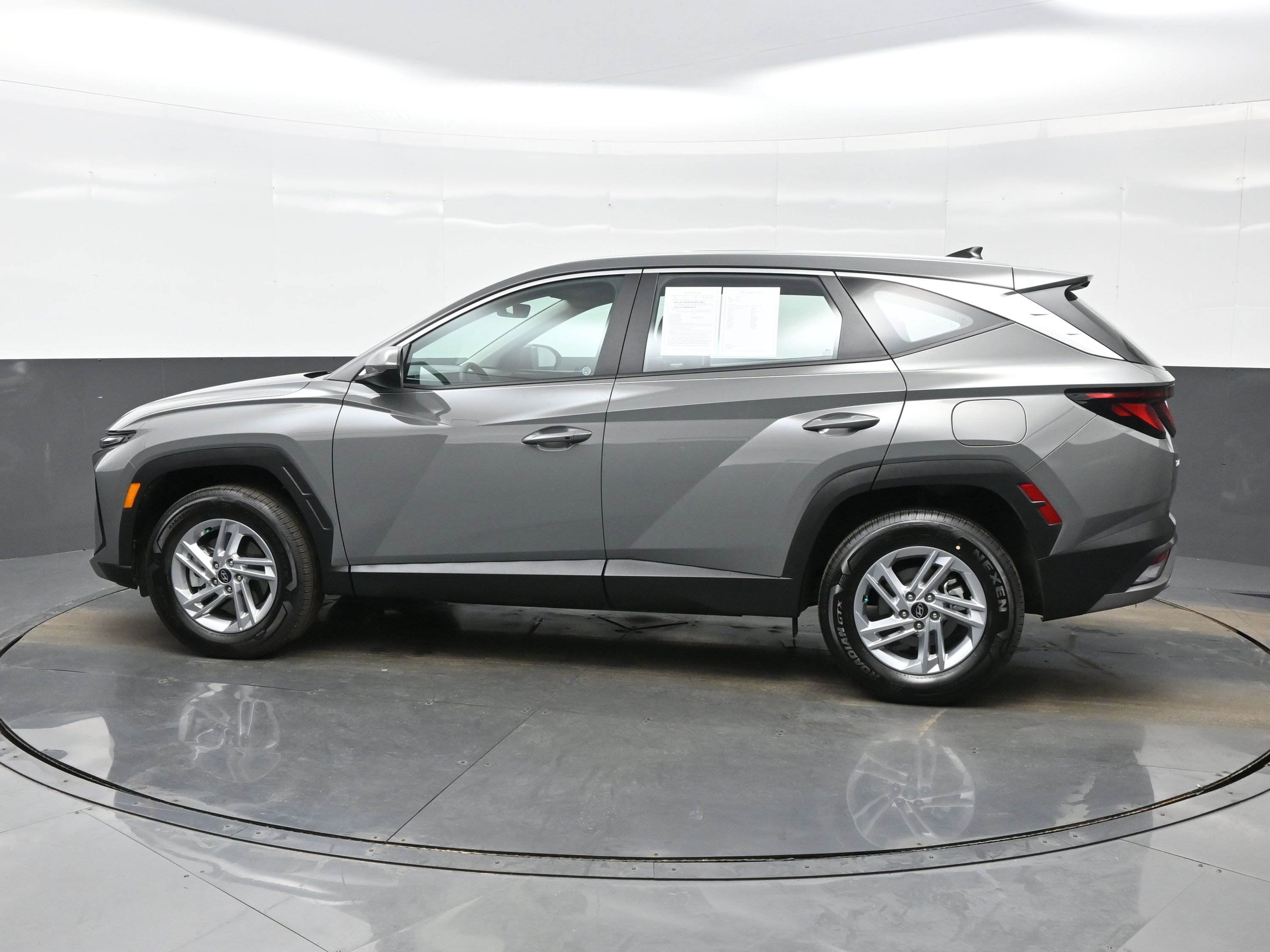 Certified 2026 Hyundai Tucson SE AWD/4WD image 3
