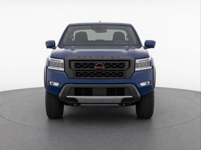 Used 2022 Nissan Frontier PRO-4X AWD/4WD image 2