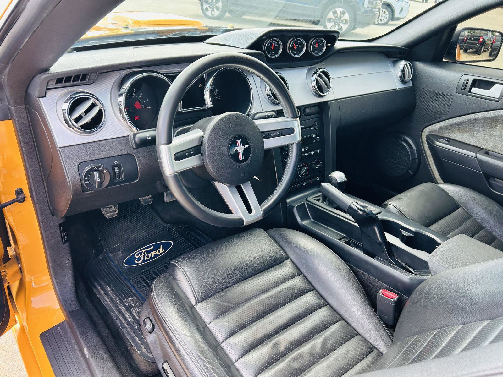 Used 2007 Ford Mustang GT Premium RWD image 7