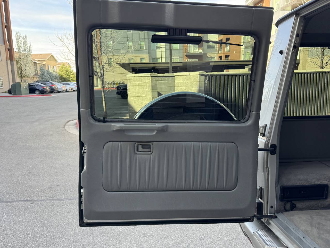 Used 2002 Mercedes-Benz G 500 image 38
