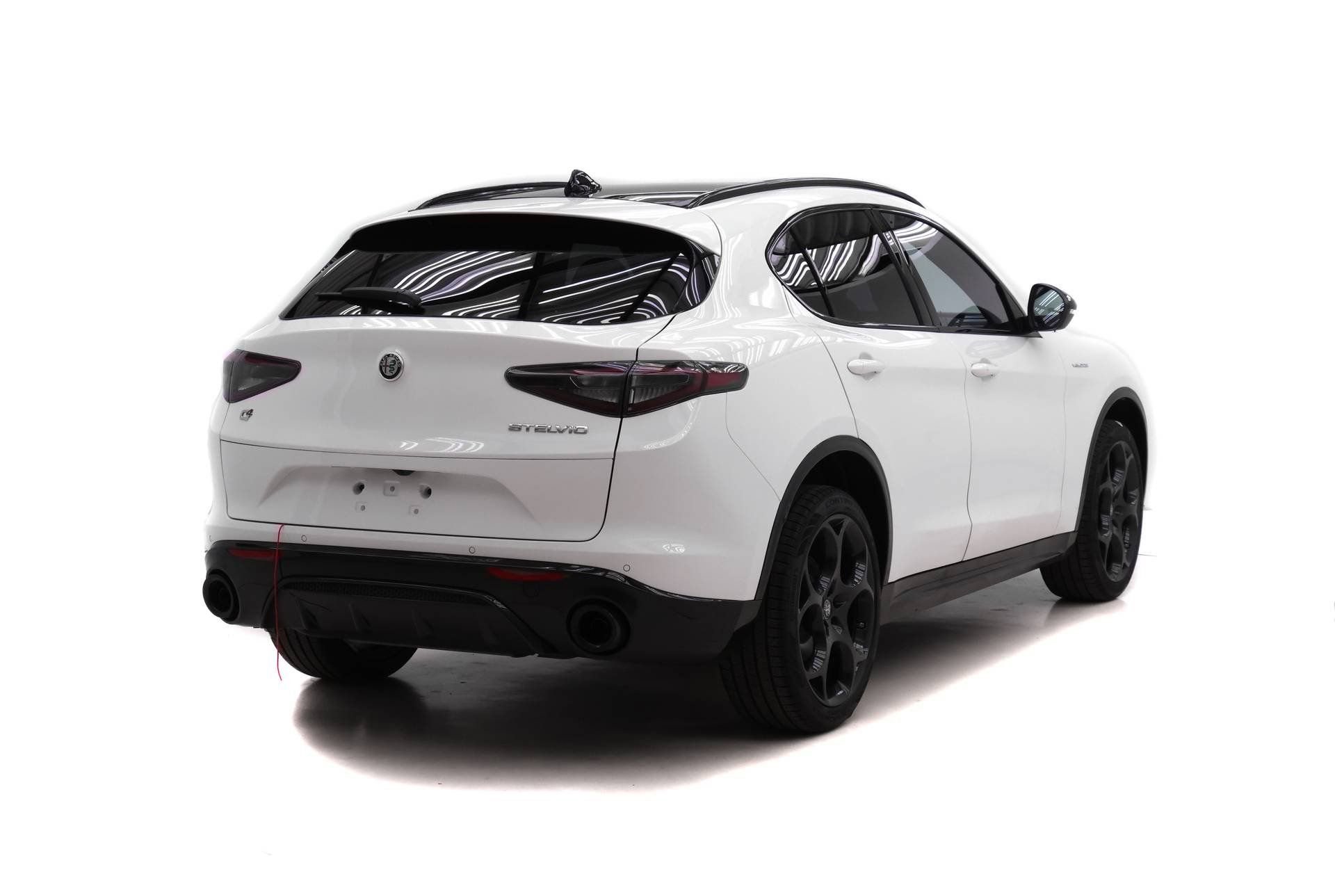 New 2026 Alfa Romeo Stelvio Sprint image 5