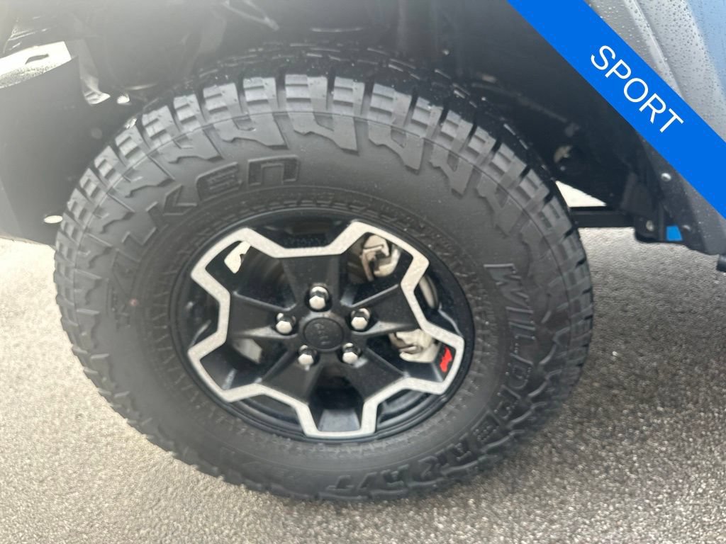 Used 2021 Jeep Wrangler Sport AWD/4WD image 33